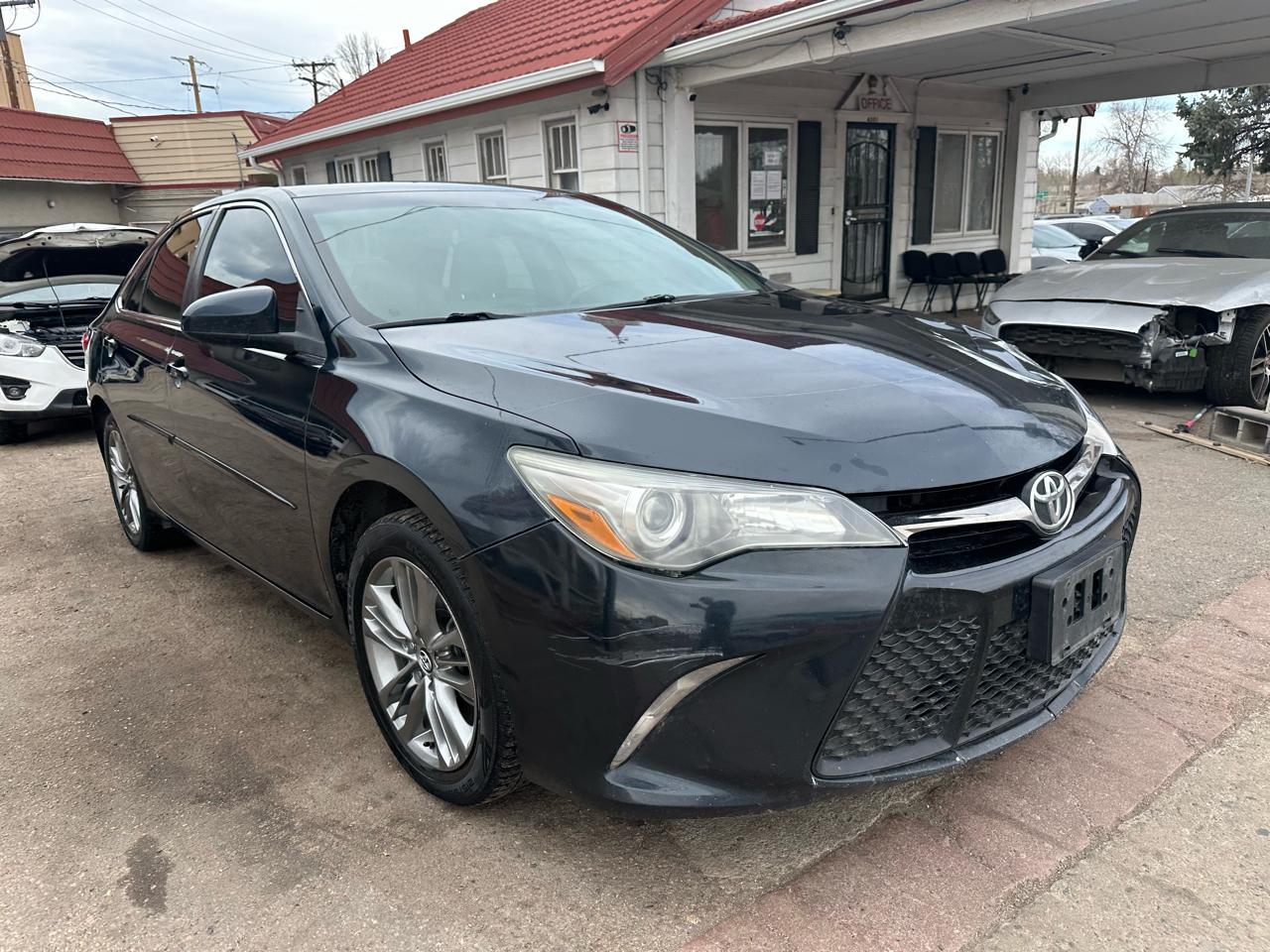 2017 Toyota Camry XLE Auto (Natl)