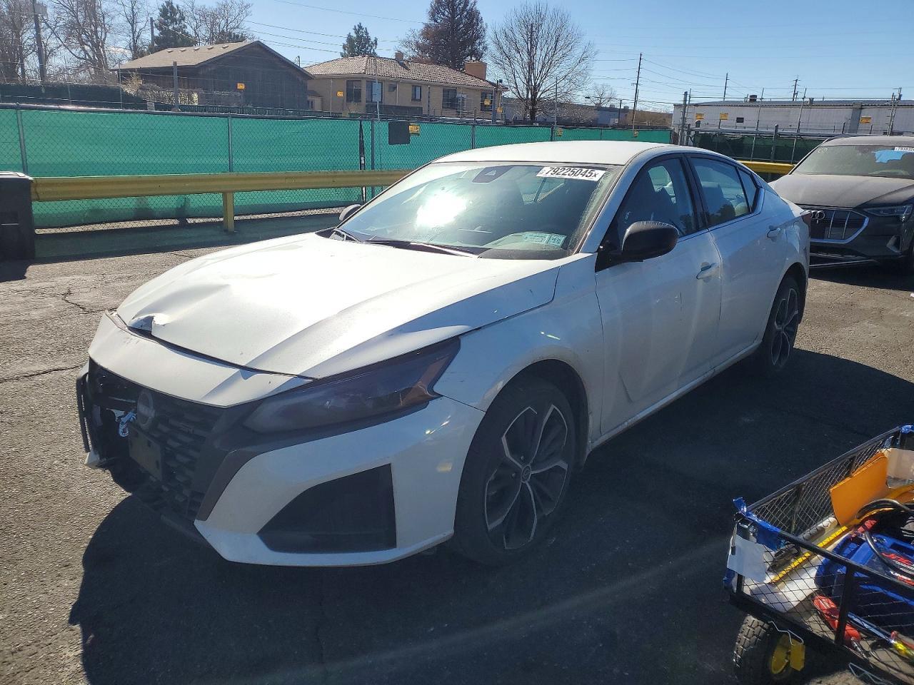 2025 Nissan Altima SR AWD