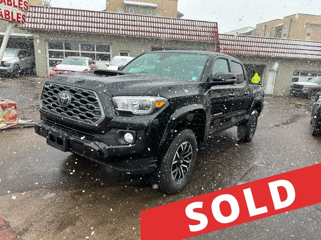 2023 Toyota Tacoma 4WD TRD Off Road Double Cab 5' Bed V6 MT (Natl)