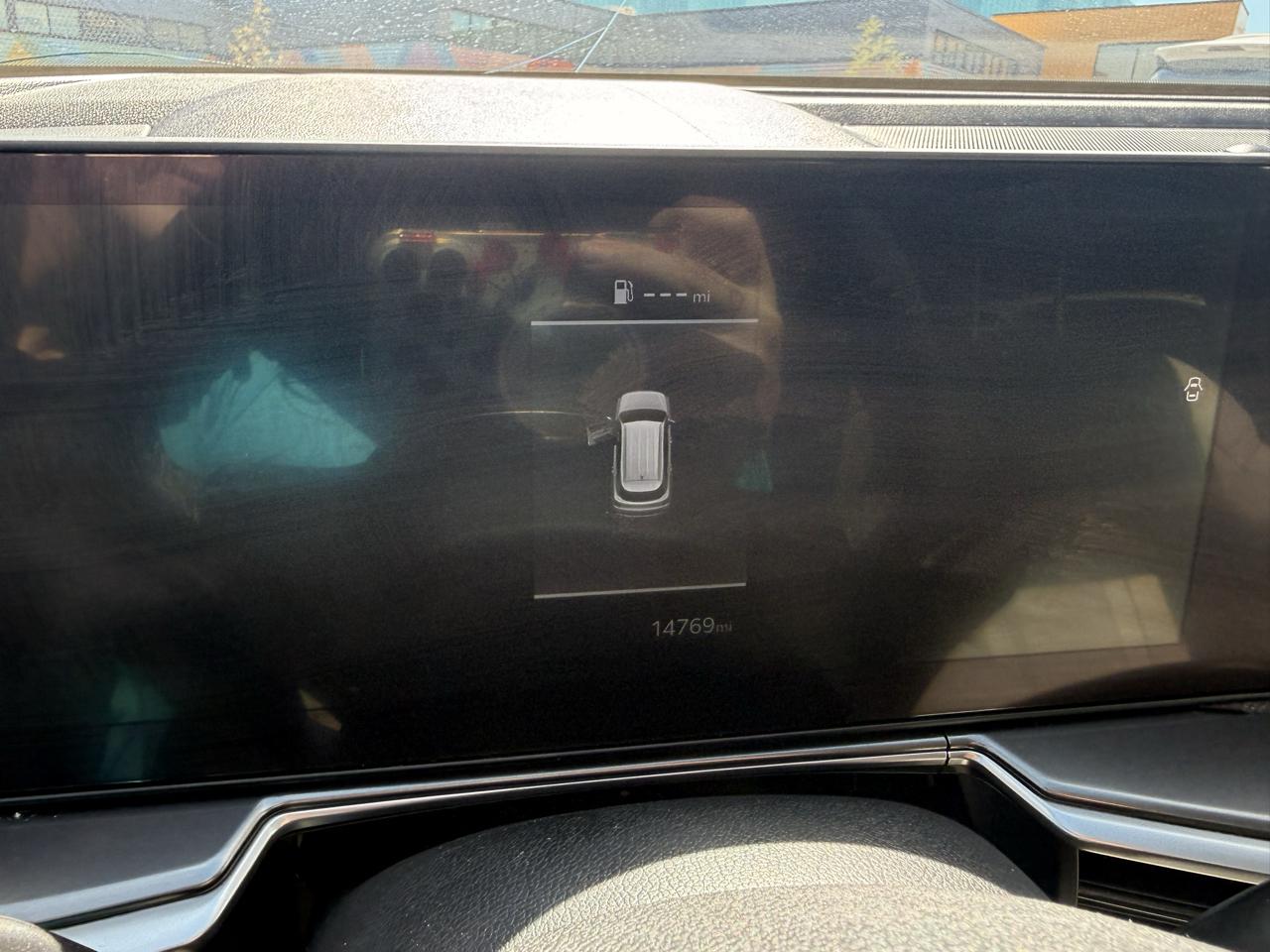 2025 Kia Sorento S - Photo 17