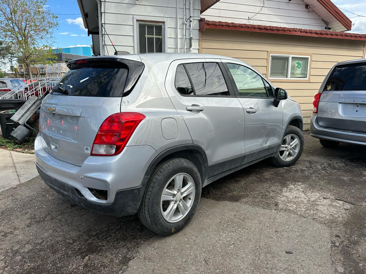2019 Chevrolet Trax AWD 4dr LS