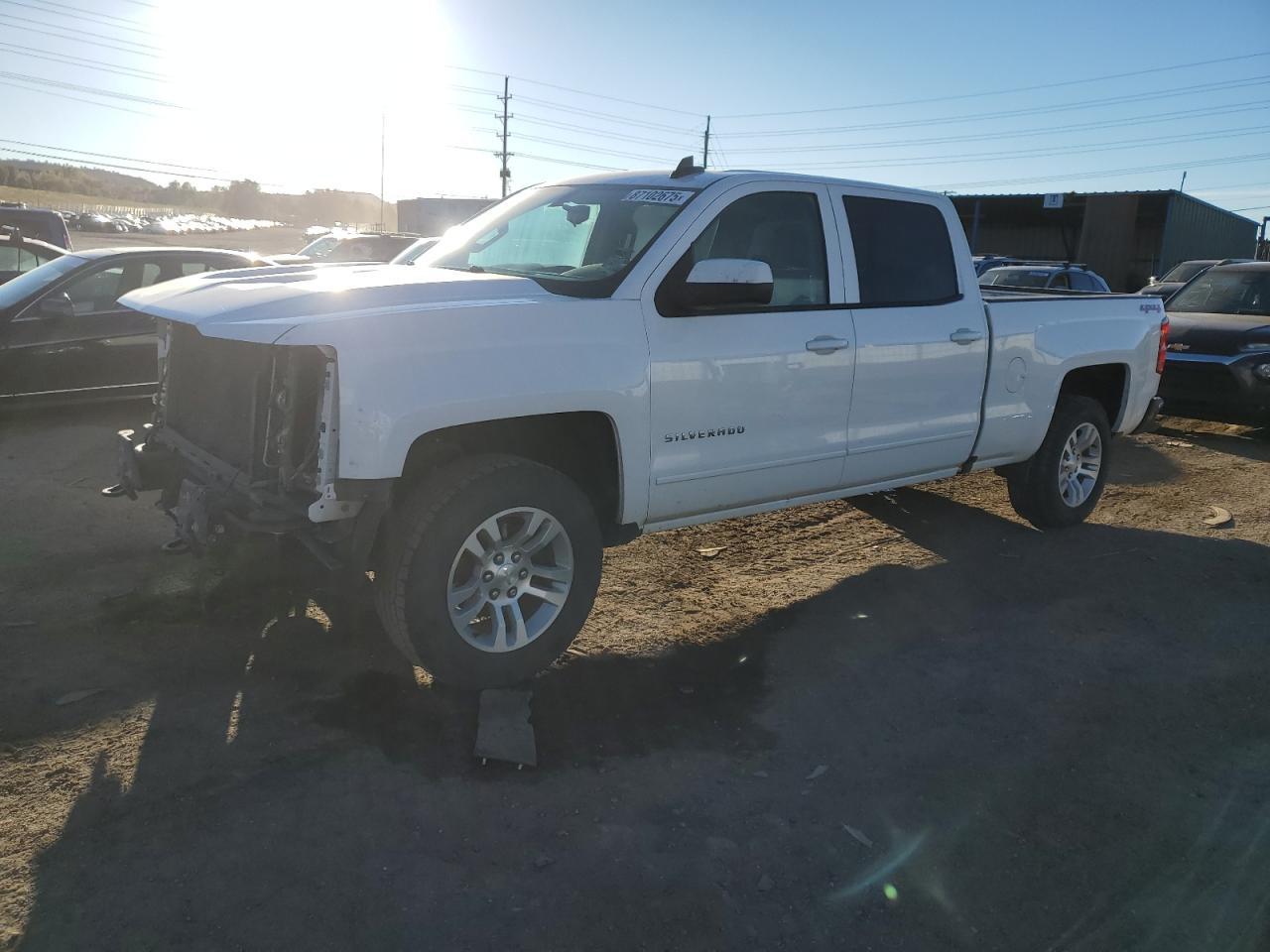 2017 Chevrolet Silverado 1500 4WD Crew Cab 153.0" LT w/1LT