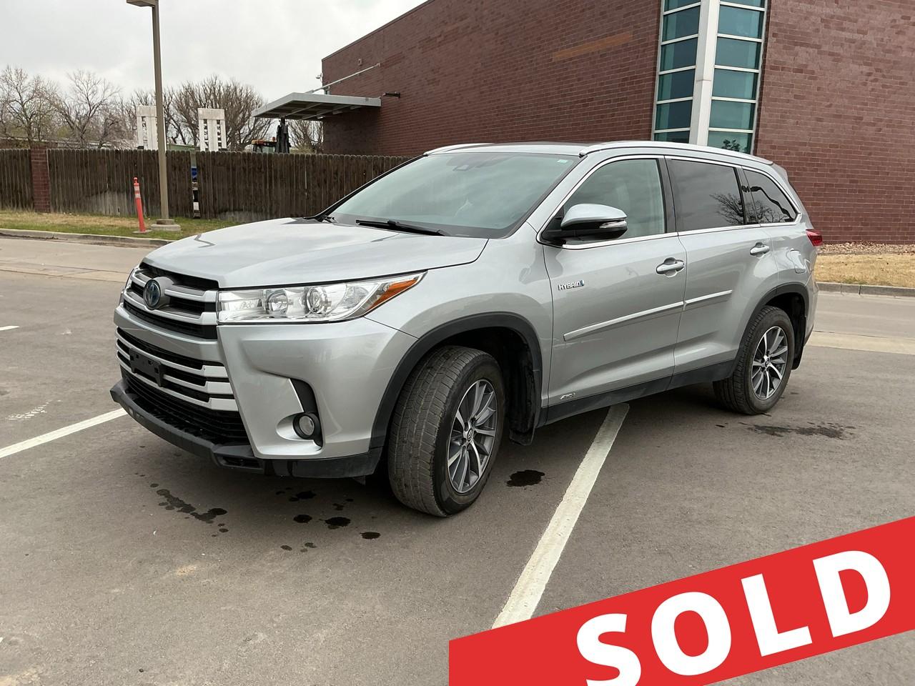 2019 Toyota Highlander Hybrid XLE V6 AWD (Natl)