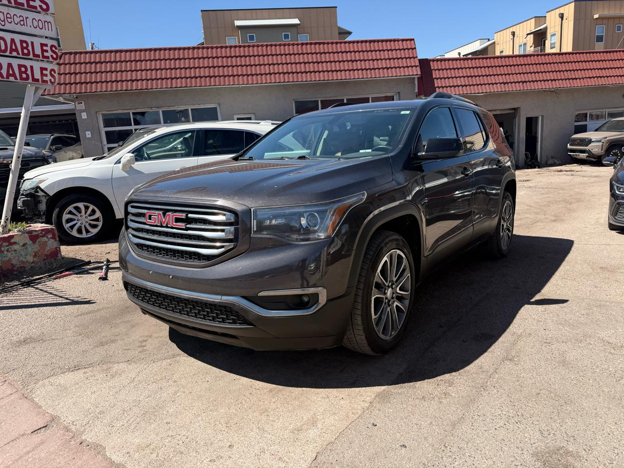 2017 GMC Acadia AWD 4dr SLT w/SLT-1
