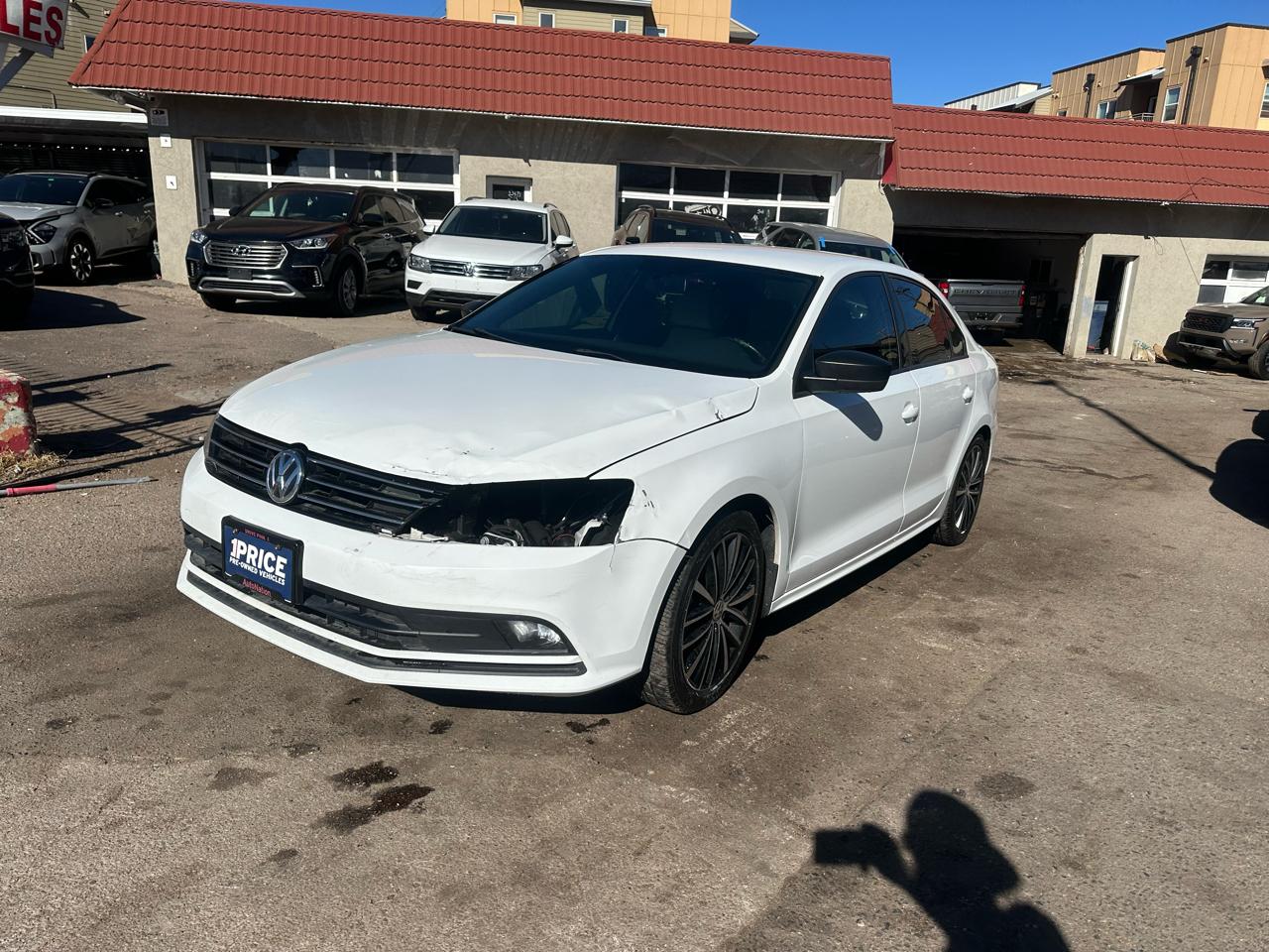 2016 Volkswagen Jetta Sedan 4dr Auto 1.8T Sport PZEV