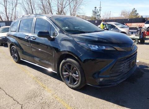 2024 Toyota Sienna XLE Woodland Edition AWD (Natl)