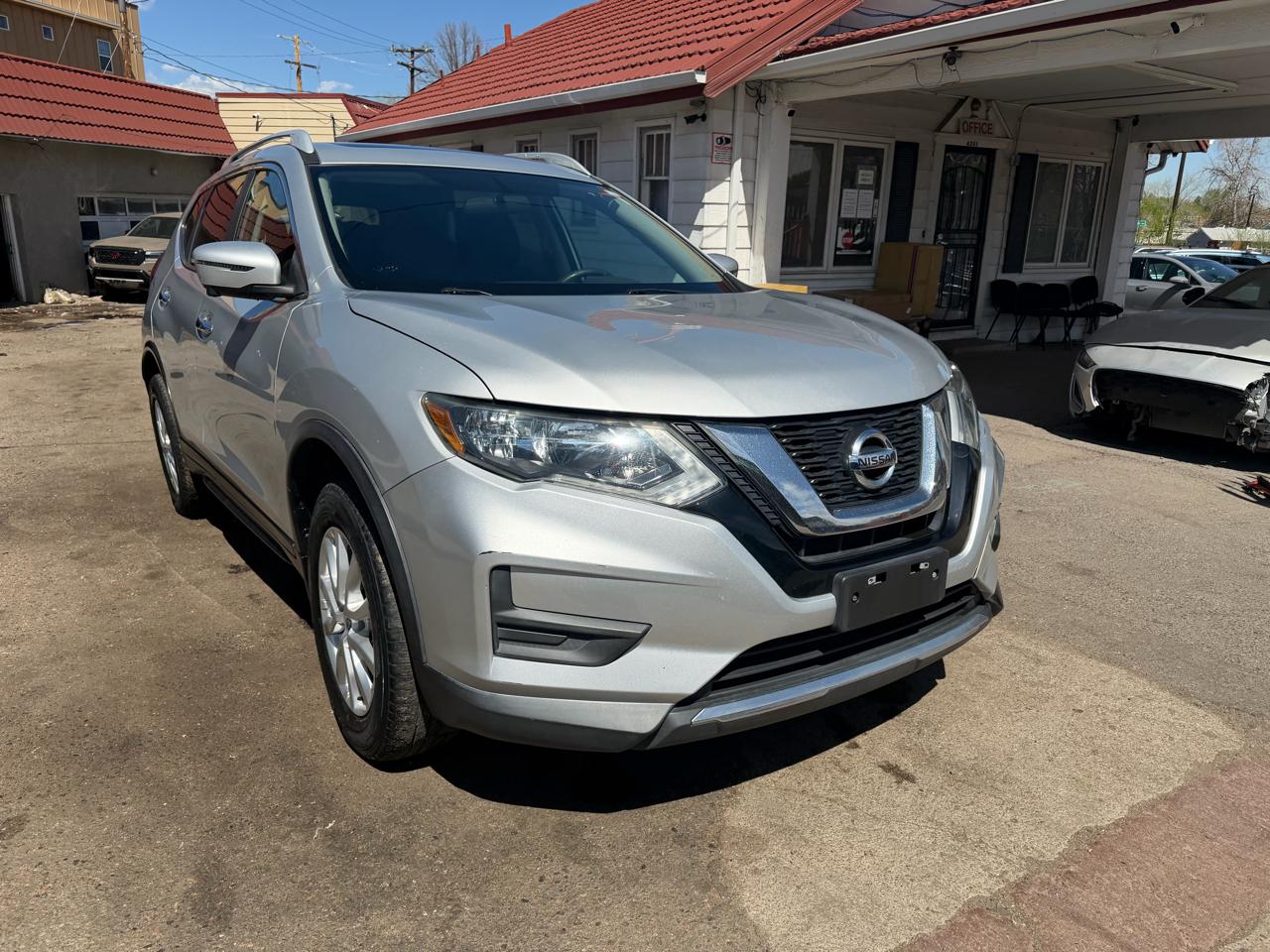 2017 Nissan Rogue AWD SV