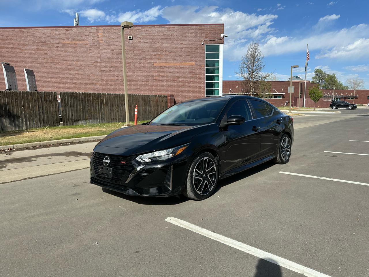 2025 Nissan Sentra SR CVT