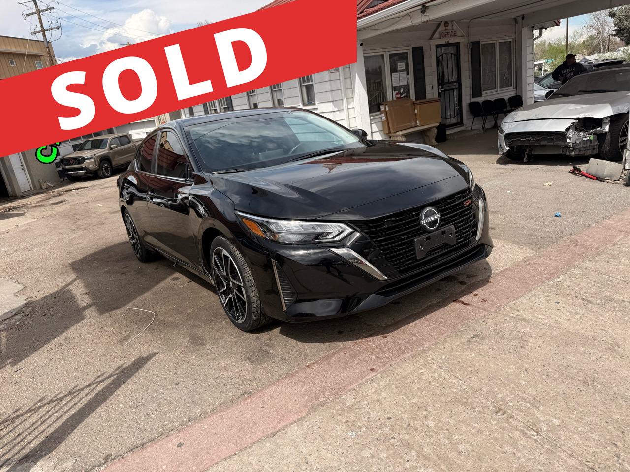 2025 Nissan Sentra SR CVT