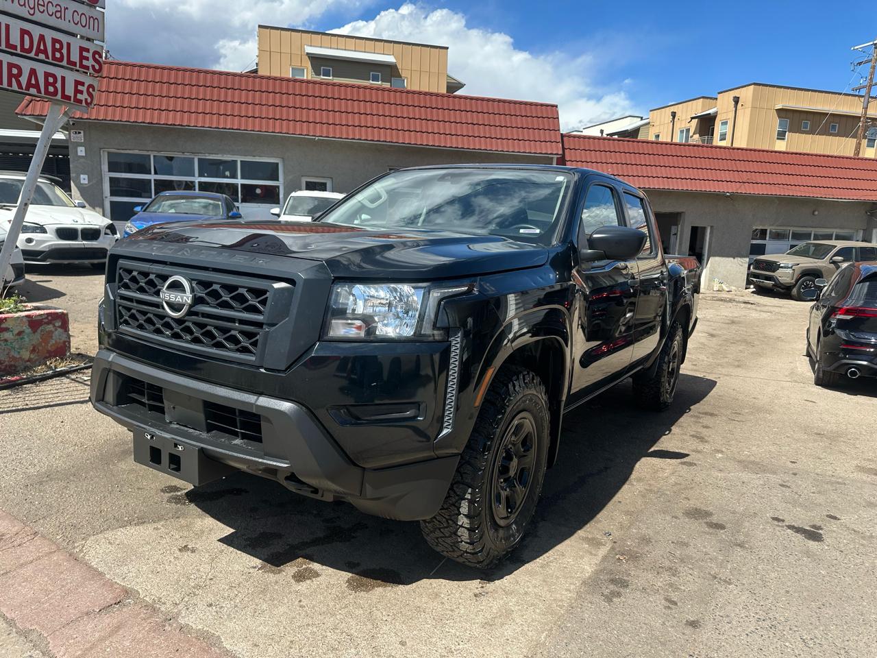 2022 Nissan Frontier Crew Cab 4x4 S Auto
