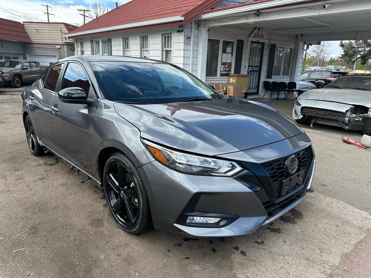 2023 Nissan Sentra SR CVT