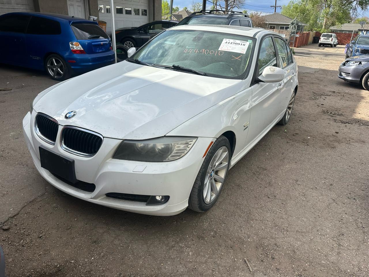2011 BMW 3 Series 4dr Sdn 328i xDrive AWD South Africa
