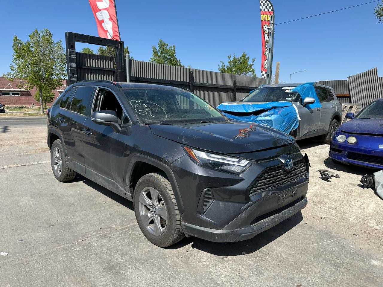 2023 Toyota RAV4 Hybrid XLE AWD (Natl)