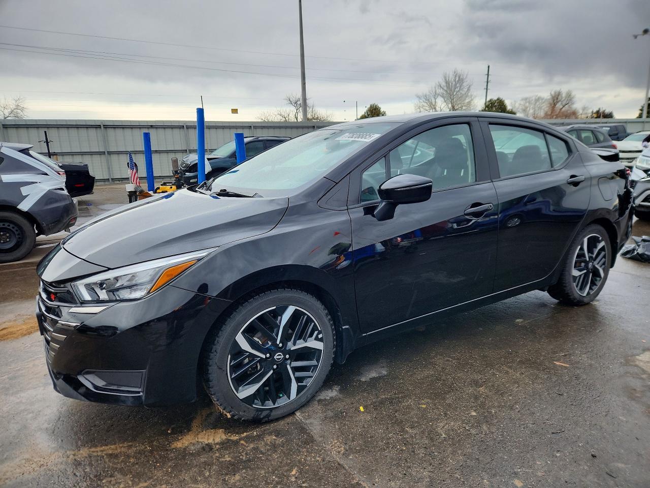 2024 Nissan Versa SR CVT