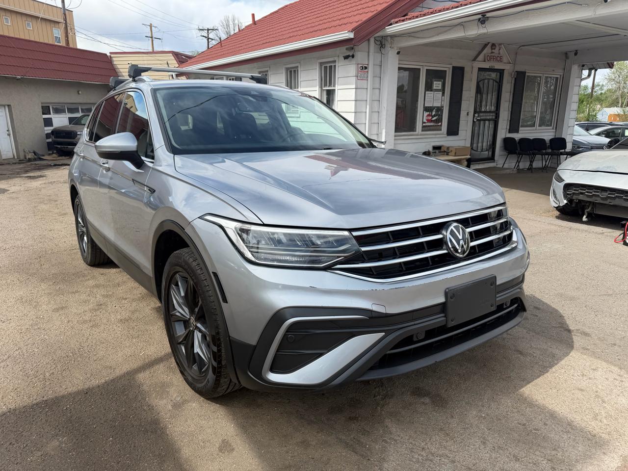 2023 Volkswagen Tiguan 2.0T SE 4MOTION
