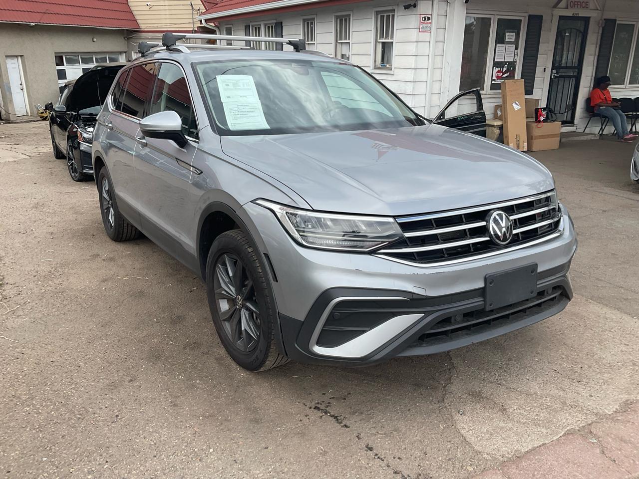 2023 Volkswagen Tiguan 2.0T SE 4MOTION