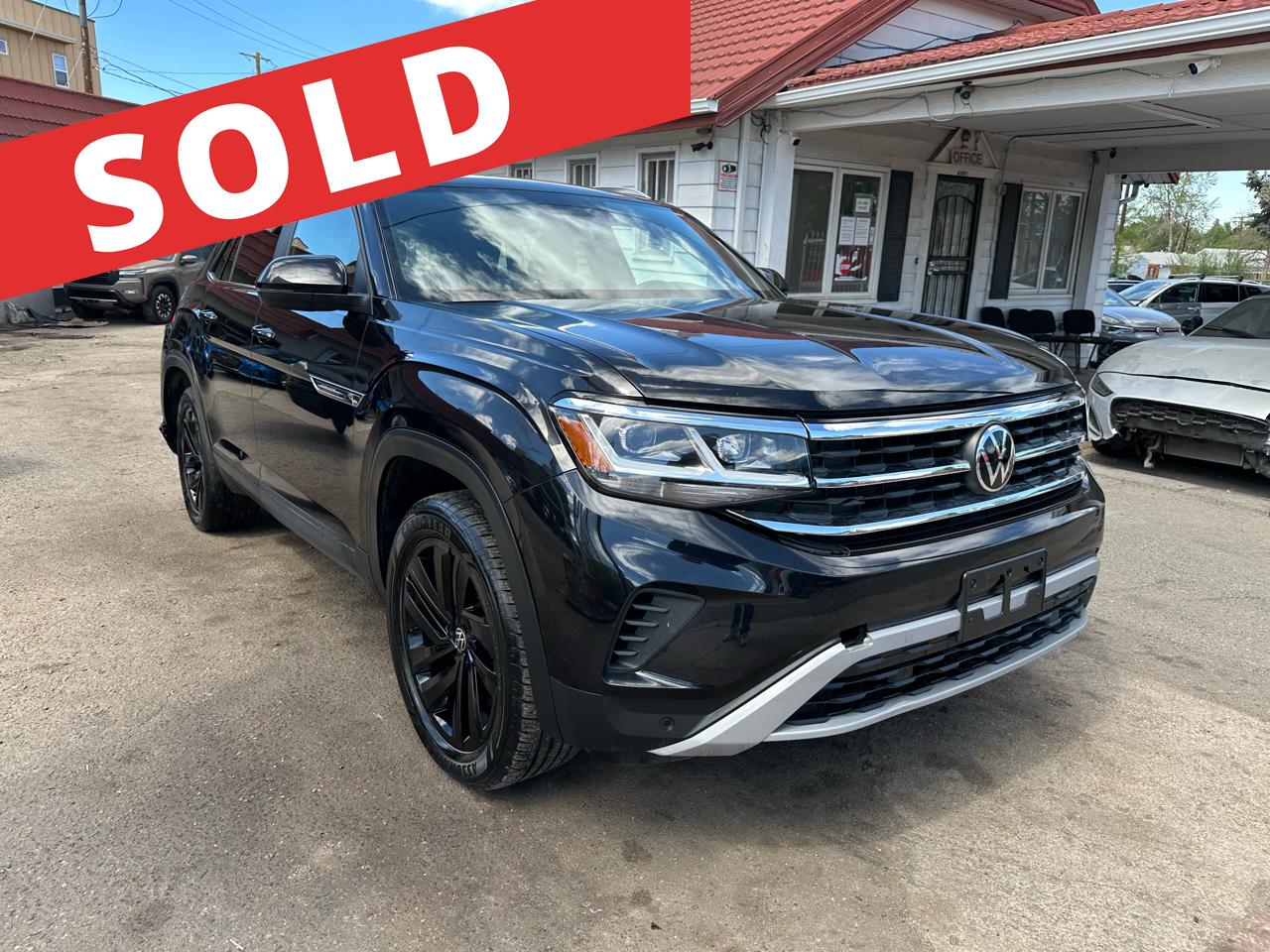 2023 Volkswagen Atlas Cross Sport 2.0T SE w/Technology 4MOTION