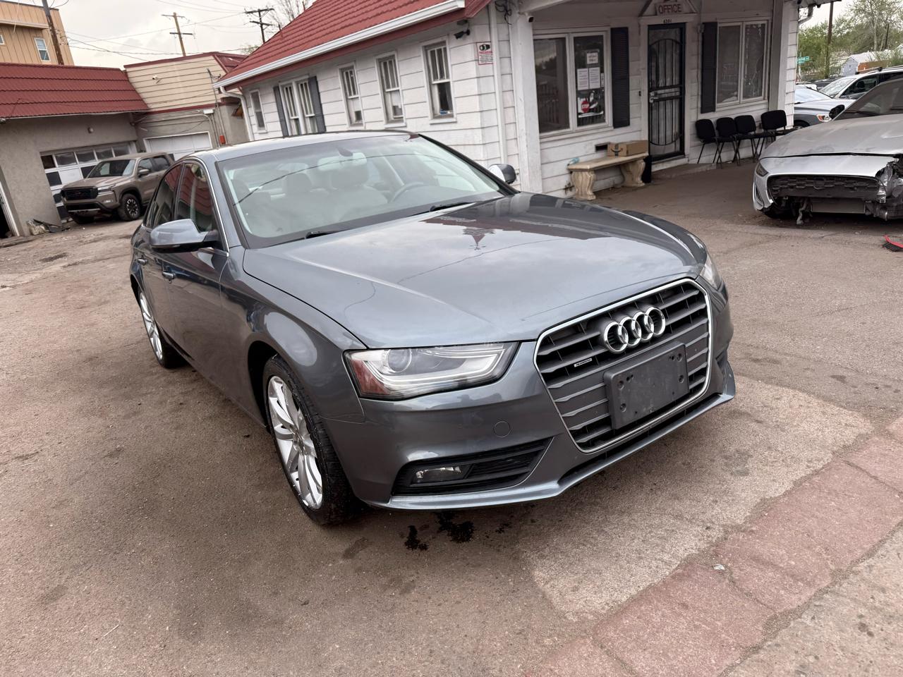 2013 Audi A4 4dr Sdn Auto quattro 2.0T Premium Plus