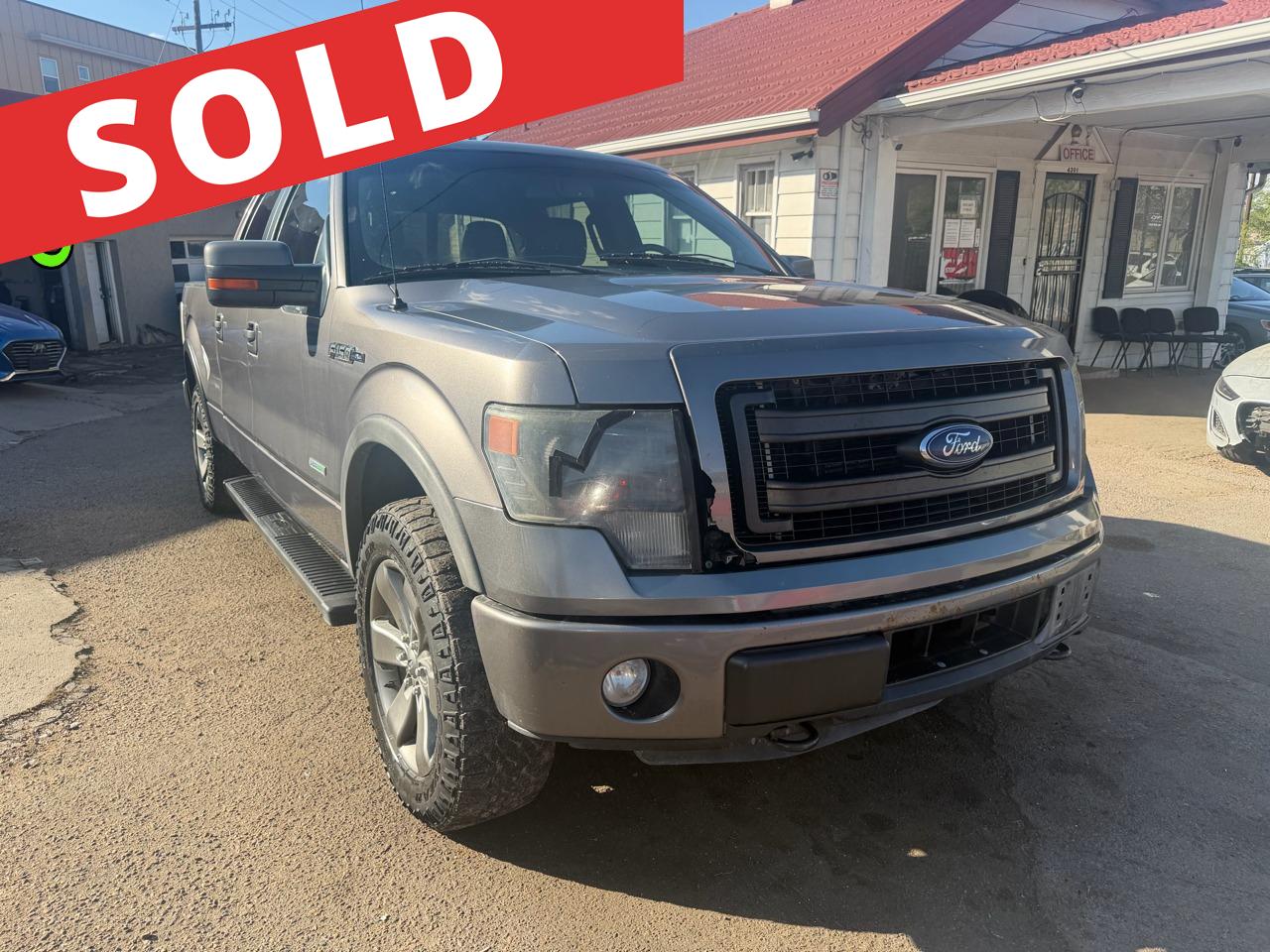2014 Ford F-150 4WD SuperCrew 145" King Ranch