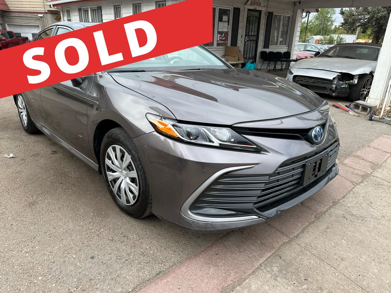 2024 Toyota Camry Hybrid LE CVT (Natl)
