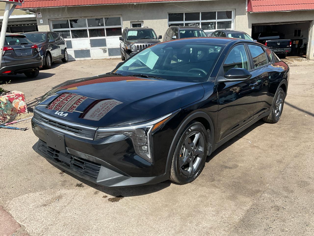 2025 Kia K4 LXS FWD