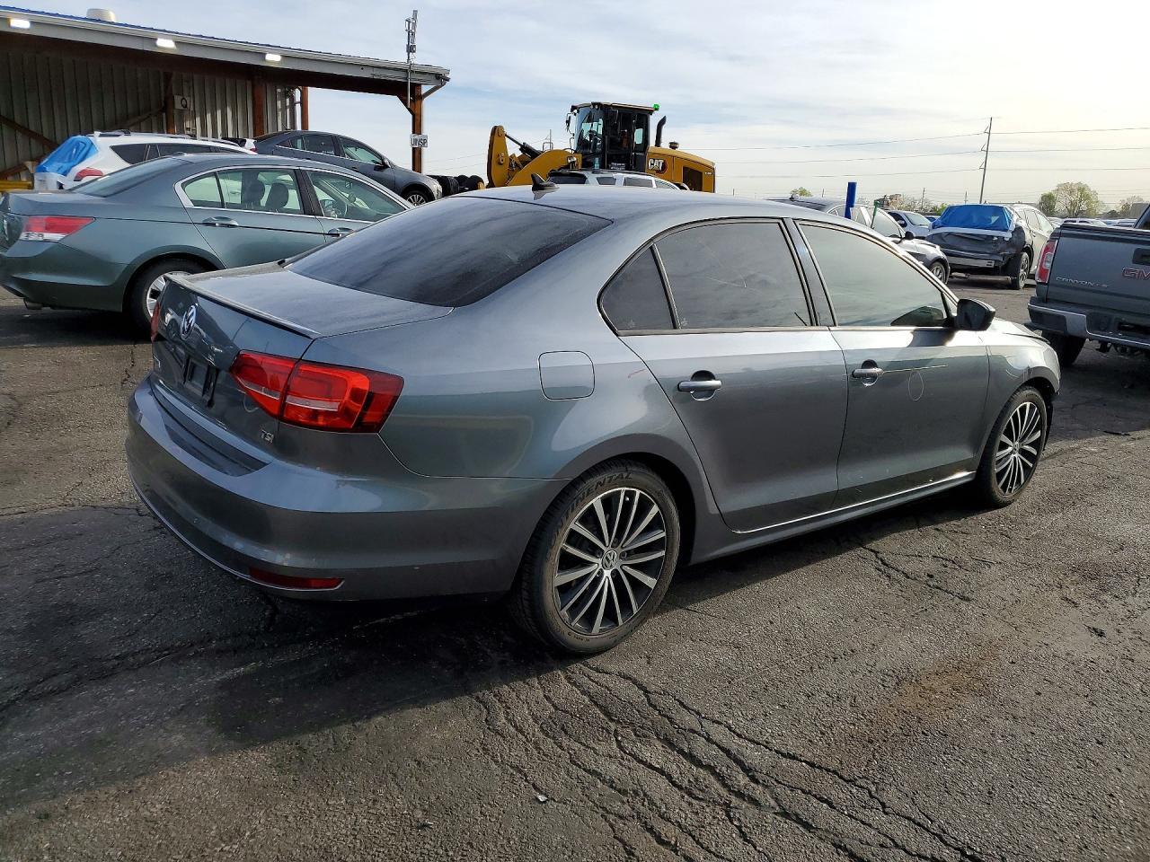 2015 Volkswagen Jetta Sedan 4dr Auto 1.8T SE PZEV
