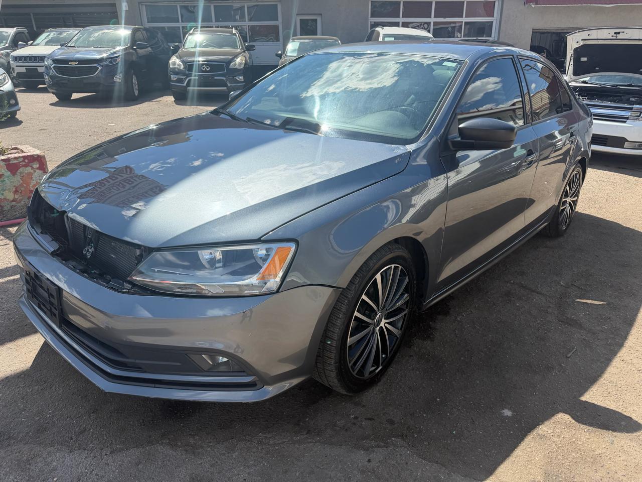2015 Volkswagen Jetta Sedan 4dr Auto 1.8T SE PZEV