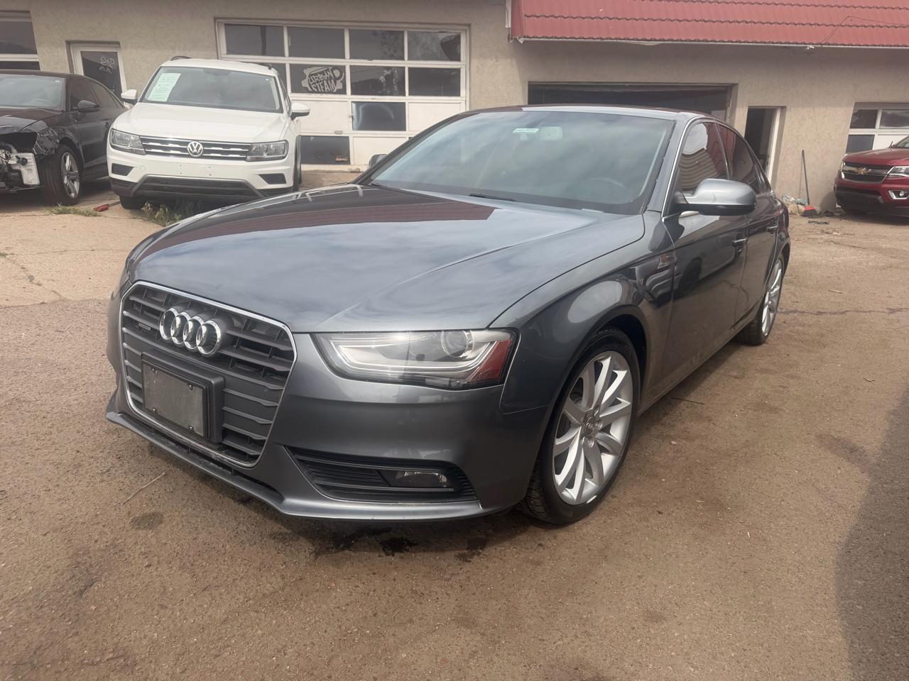 2013 Audi A4 4dr Sdn Auto quattro 2.0T Premium Plus