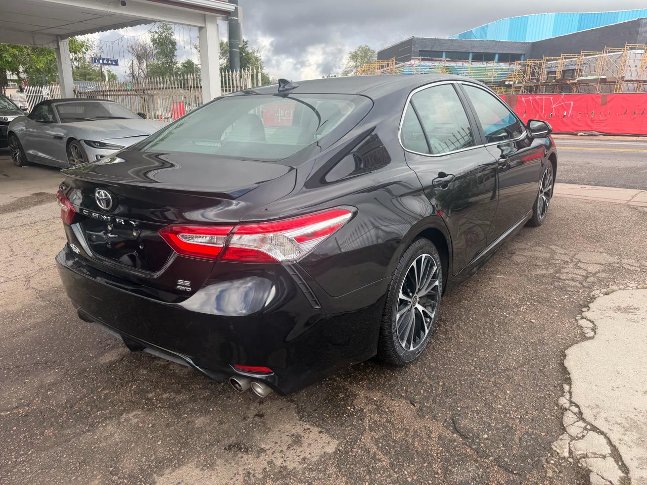 2020 Toyota Camry SE Auto AWD (Natl)