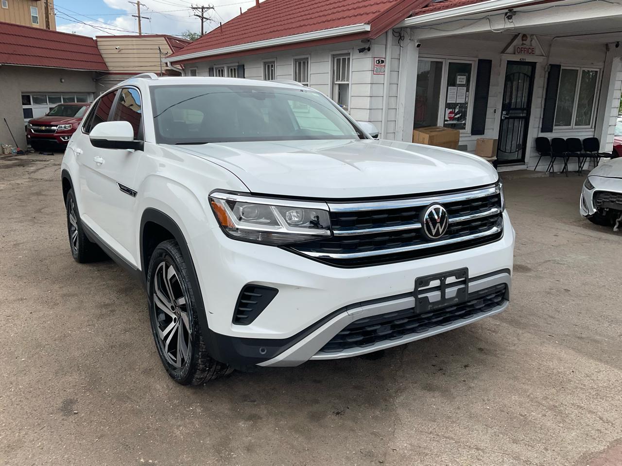 2023 Volkswagen Atlas Cross Sport 2.0T SEL 4MOTION