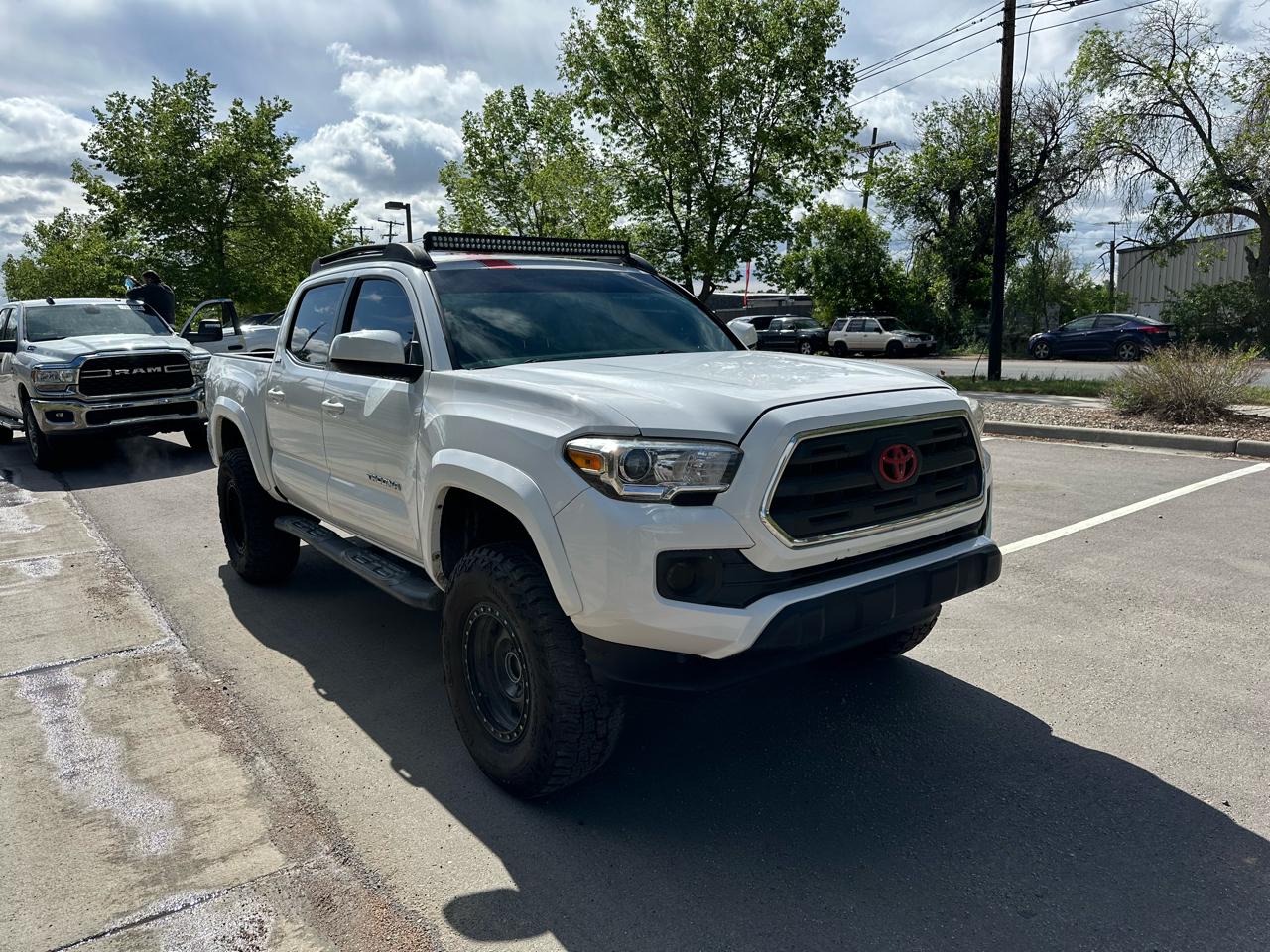 2016 Toyota Tacoma 4WD Double Cab V6 MT TRD Off Road (Natl)