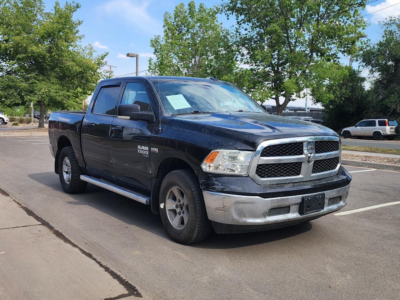 2020 RAM 1500 Classic SLT 4x4 Crew Cab 5'7" Box