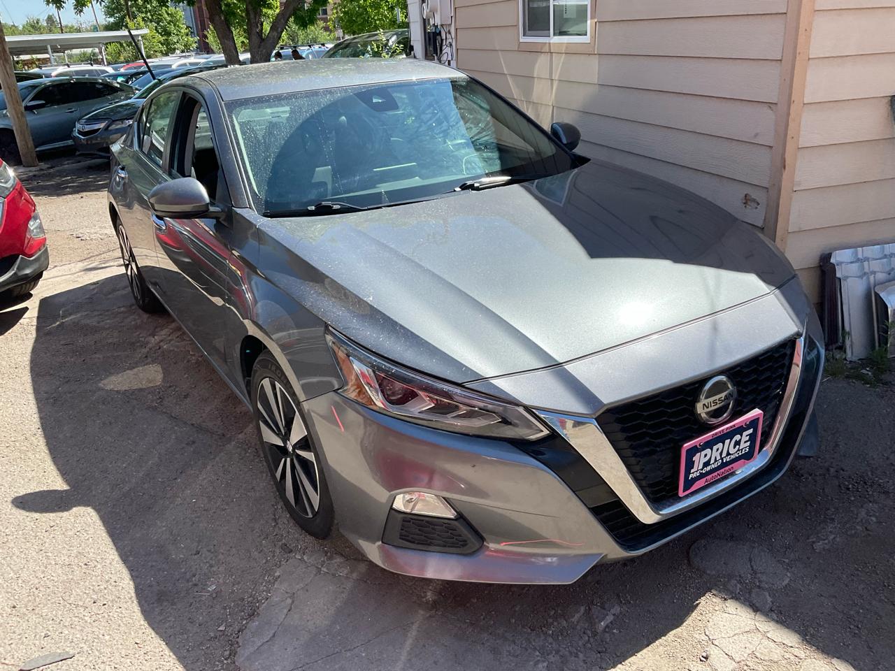 2022 Nissan Altima 2.5 SV Sedan