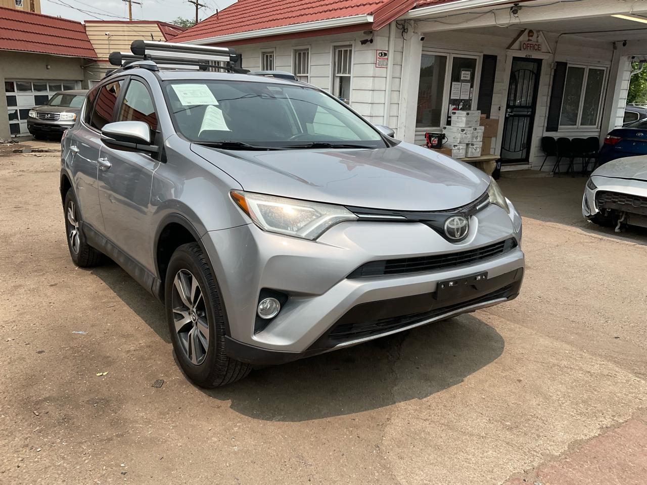 2018 Toyota RAV4 Adventure FWD (Natl)