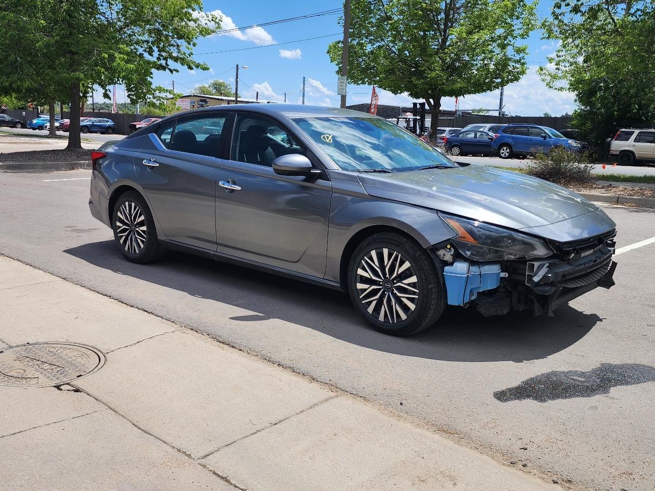 2023 Nissan Altima 2.5 SV Sedan