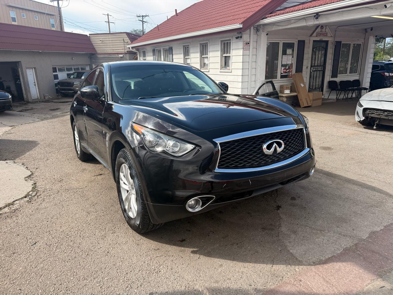 2017 Infiniti QX70 AWD