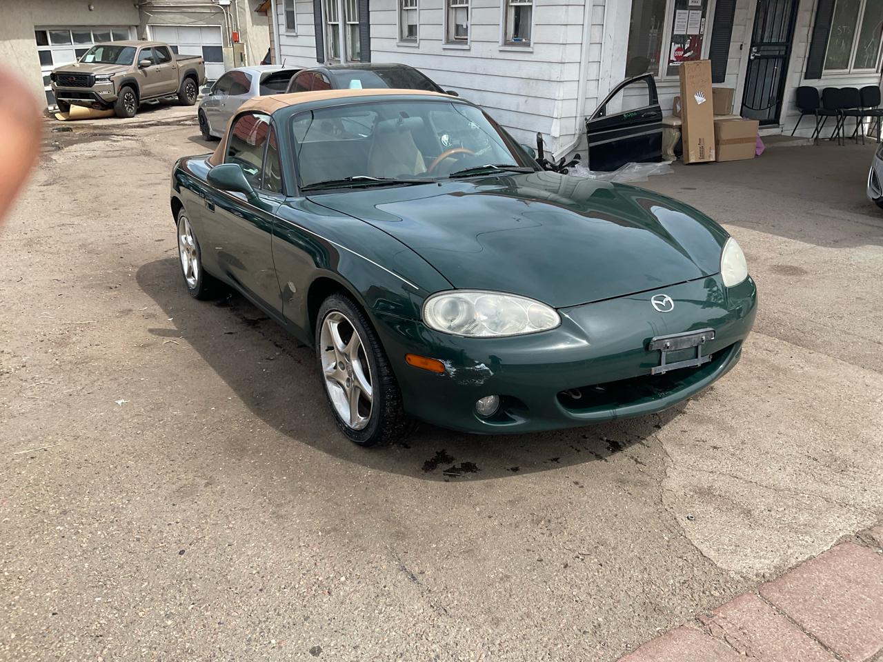 2001 Mazda MX-5 Miata 2dr Conv SE Special Edition