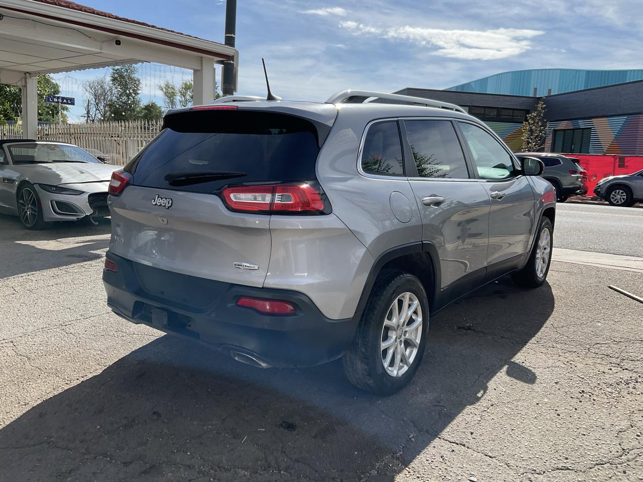 2016 Jeep Cherokee 4WD 4dr Latitude