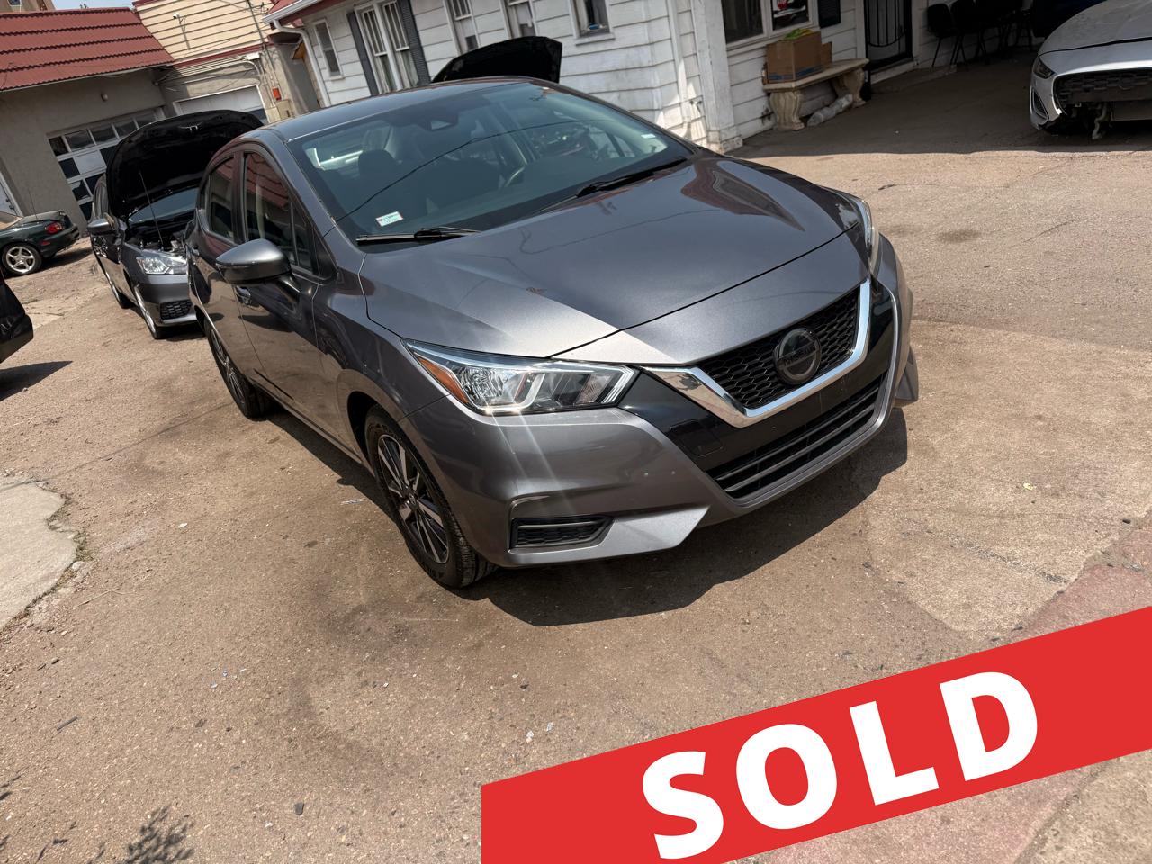 2021 Nissan Versa SV CVT