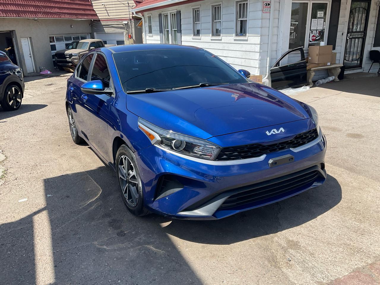 2022 Kia Forte LXS IVT