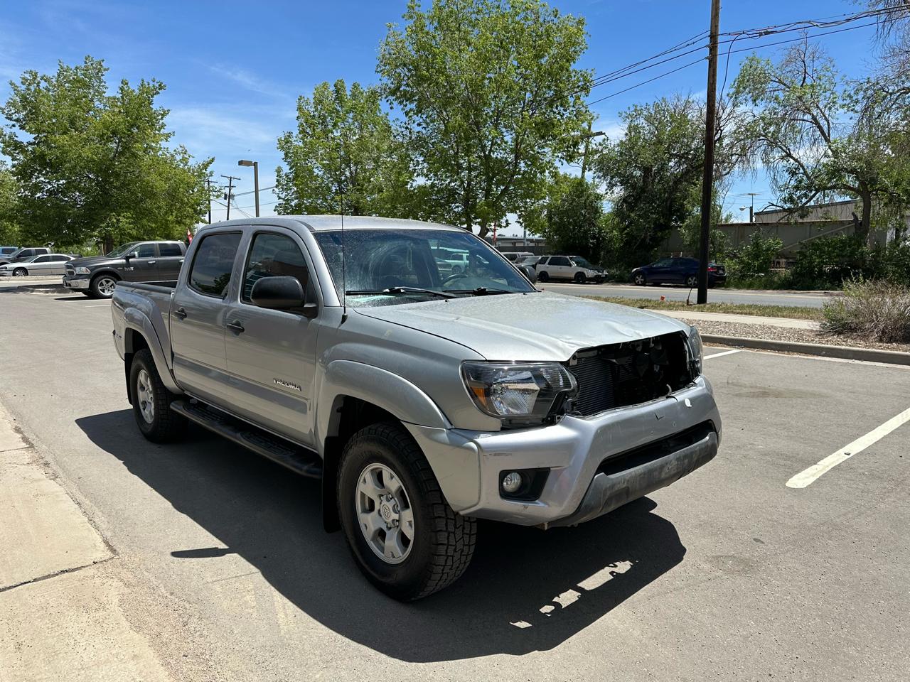 2015 Toyota Tacoma 4WD Double Cab V6 AT (Natl)