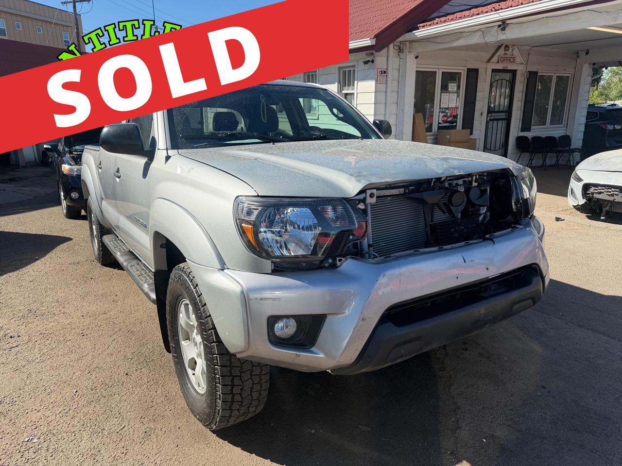 2015 Toyota Tacoma 4WD Double Cab V6 AT (Natl)