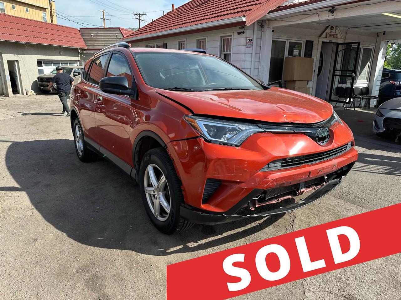 2016 Toyota RAV4 AWD 4dr LE (Natl)