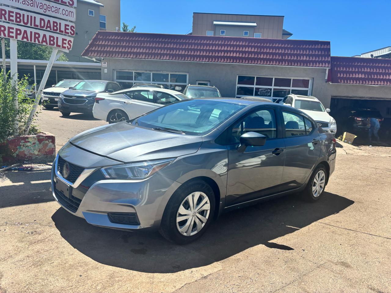2021 Nissan Versa S CVT