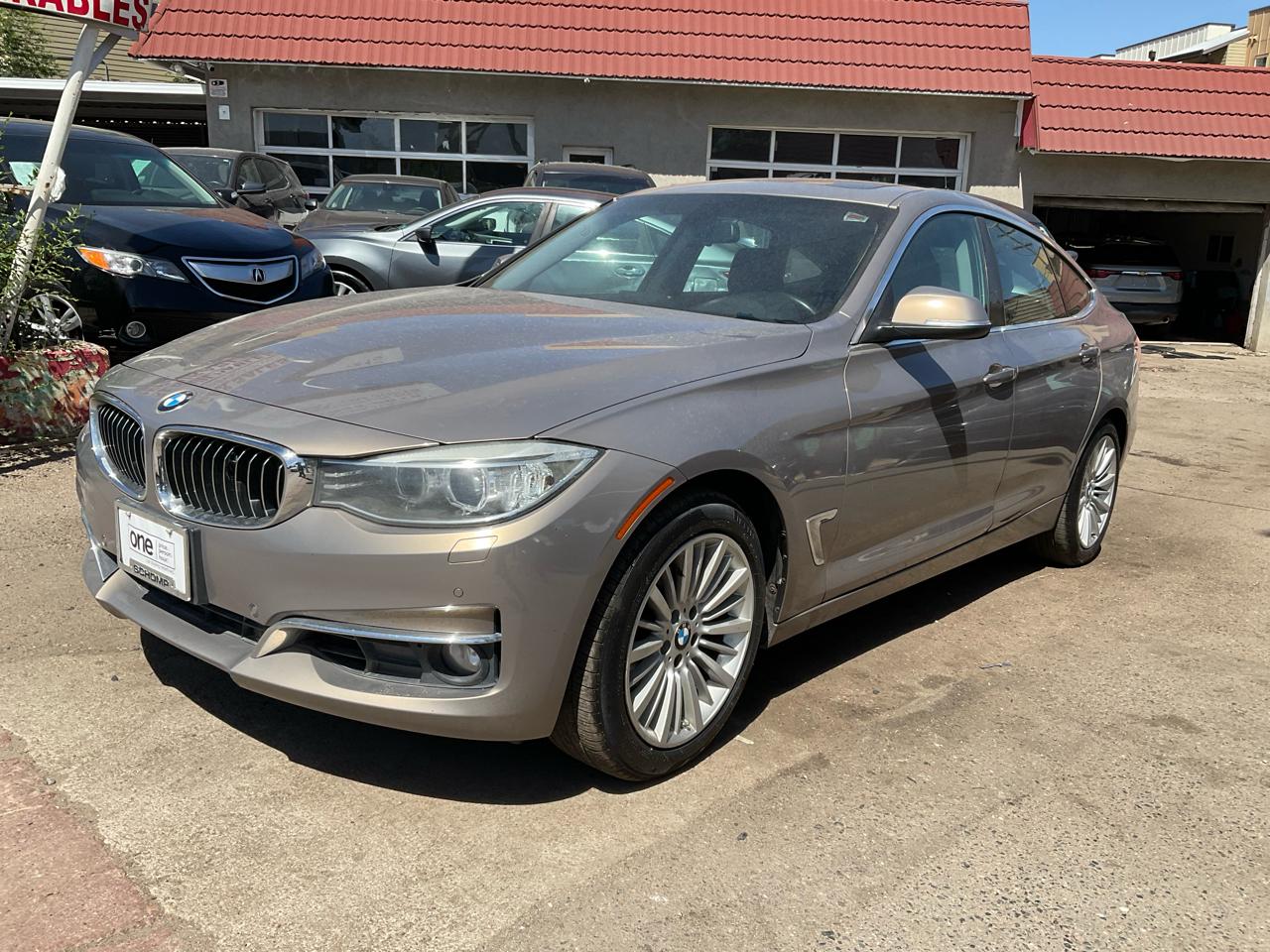 2014 BMW 3 Series Gran Turismo 5dr 328i xDrive Gran Turismo AWD
