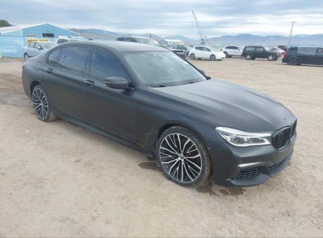 2019 BMW 7 Series 750i Sedan