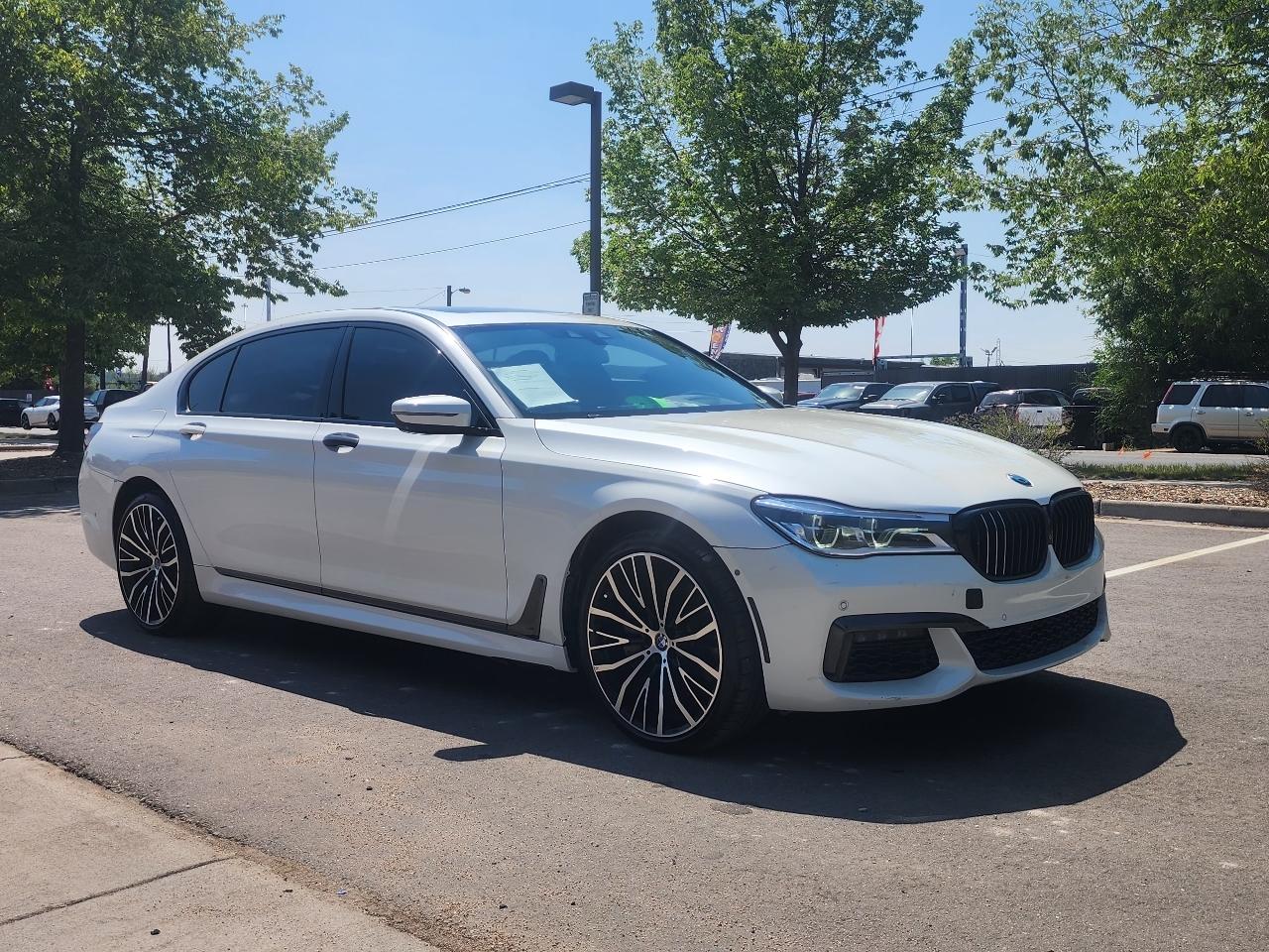 2019 BMW 7 Series 750i Sedan