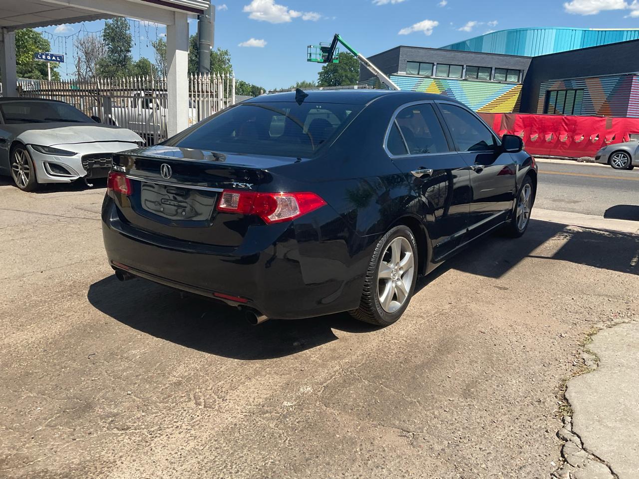 2011 Acura TSX 4dr Sdn I4 Auto