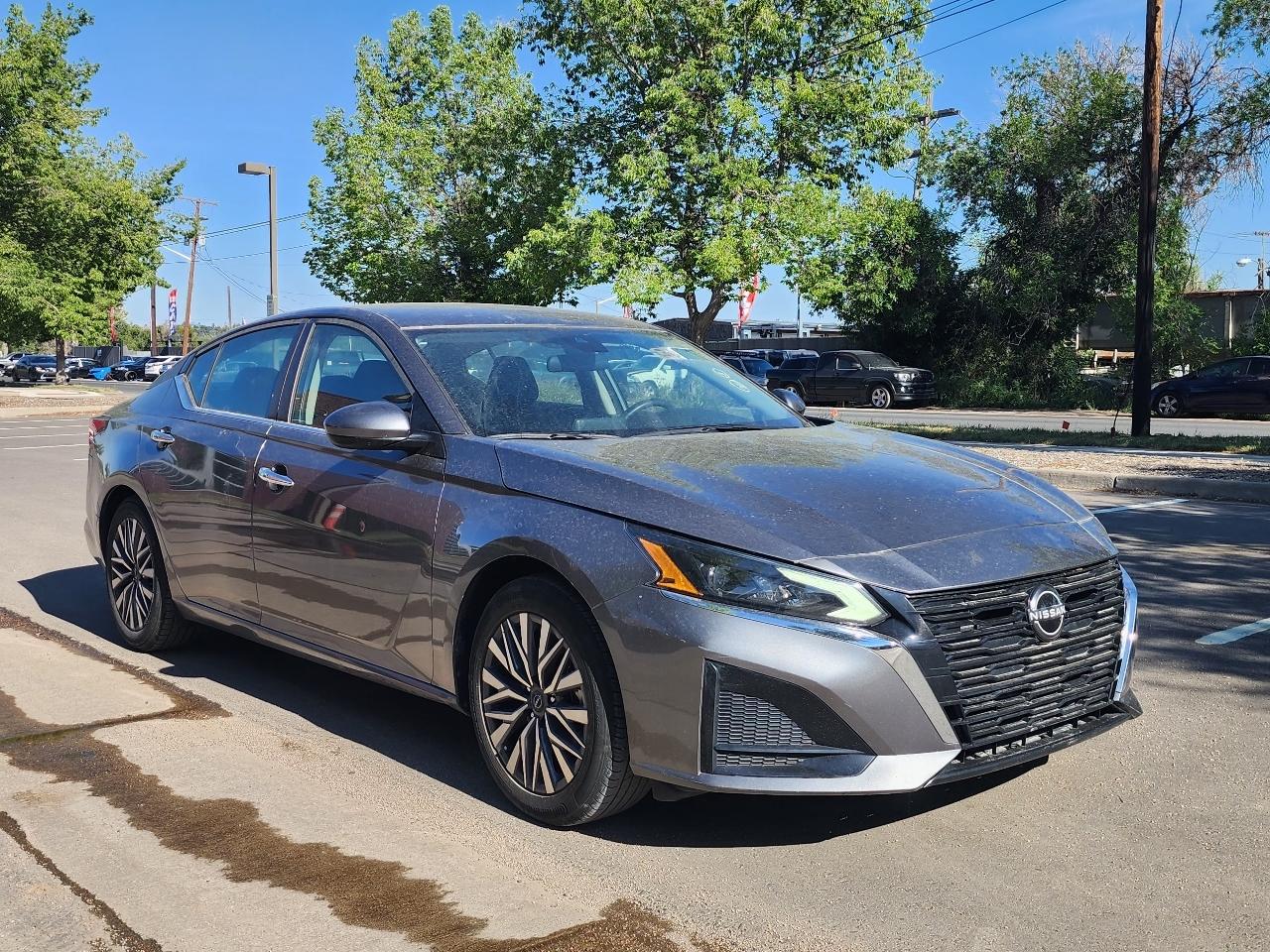 2023 Nissan Altima 2.5 SV Sedan