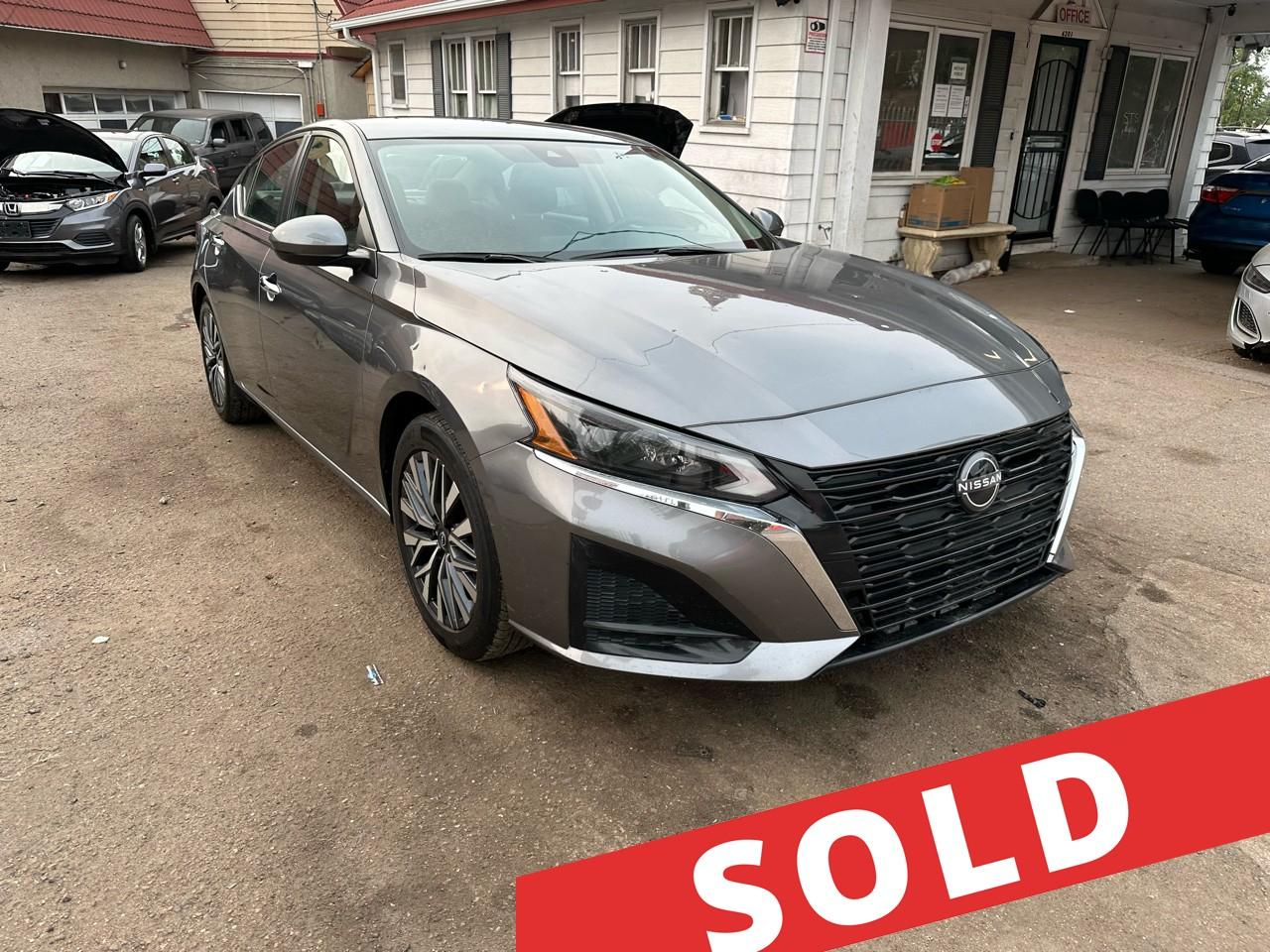 2023 Nissan Altima 2.5 SV Sedan